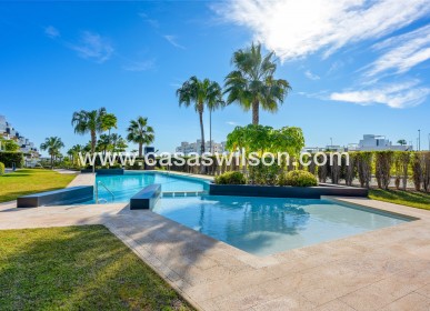 Venta - Apartamento - Villamartin - Villamartín