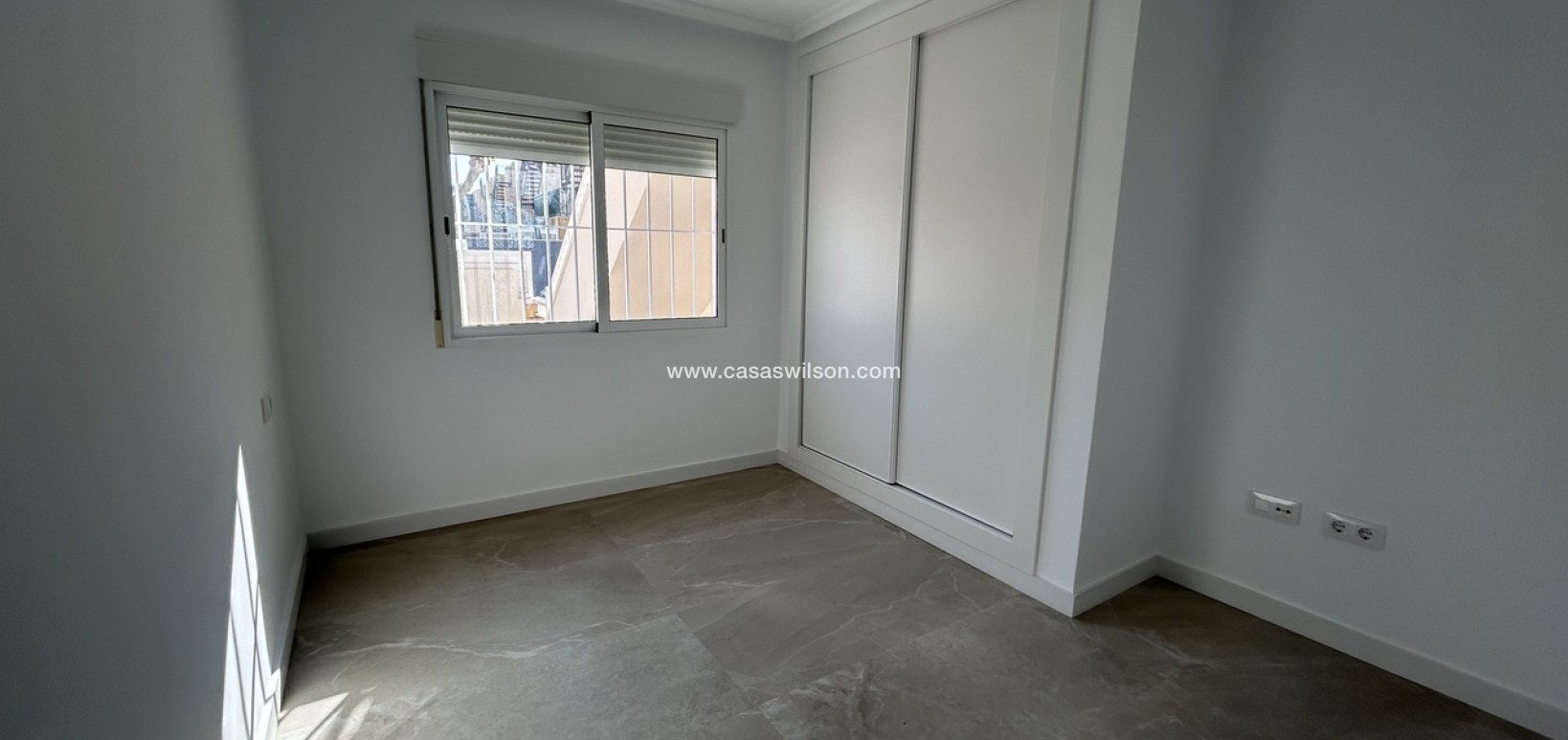 Venta - Apartamento - Pilar de la Horadada - Costa Blanca