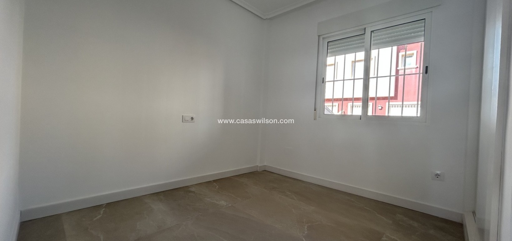 Venta - Apartamento - Pilar de la Horadada - Costa Blanca