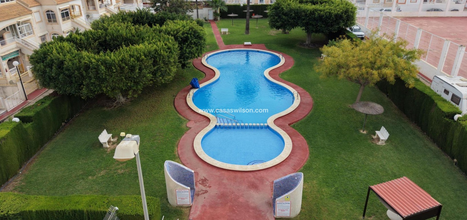 Sale - Bungalow - Torrevieja - El Limonar