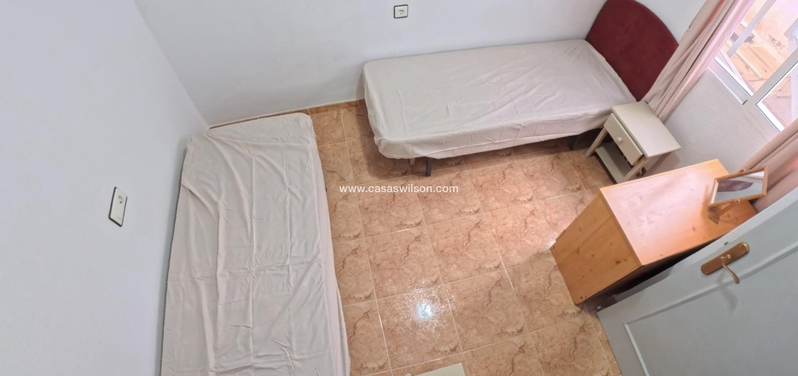 Sale - Bungalow - Torrevieja - El Limonar