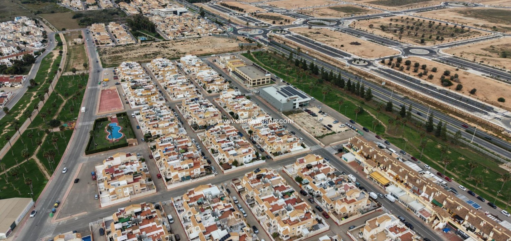 Sale - Bungalow - Torrevieja - El Limonar