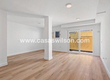 Venta - Chalet - Benimar