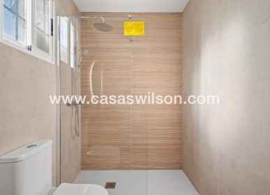 Venta - Chalet - Benimar