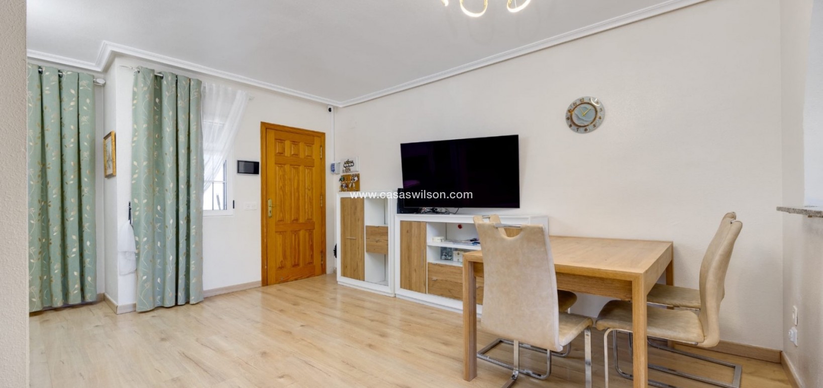 Sale - Townhouse - Torrevieja