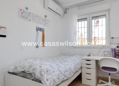 Sale - Townhouse - Torrevieja - Costa Blanca