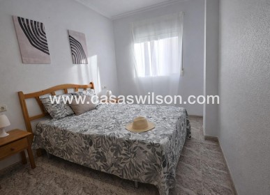 Sale - Apartment - Torrevieja - Centro - Muelle Pesquero
