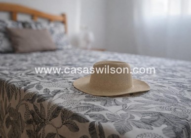 Sale - Apartment - Torrevieja - Centro - Muelle Pesquero