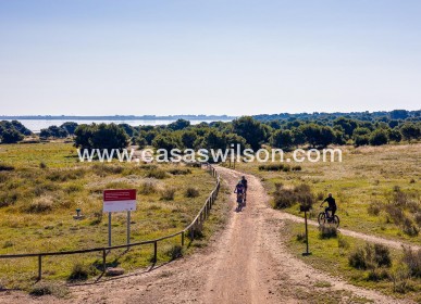 Sale - Apartment - Torrevieja - Centro - Muelle Pesquero