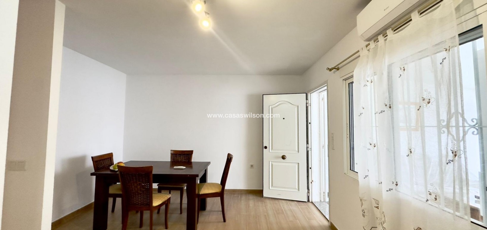 Sale - Bungalow - Torrevieja - El Limonar