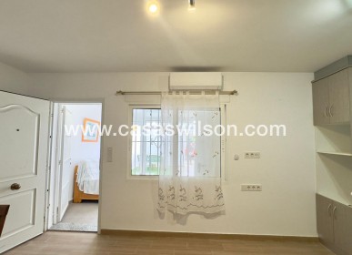 Sale - Bungalow - Torrevieja - El Limonar