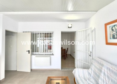 Sale - Bungalow - Torrevieja - El Limonar