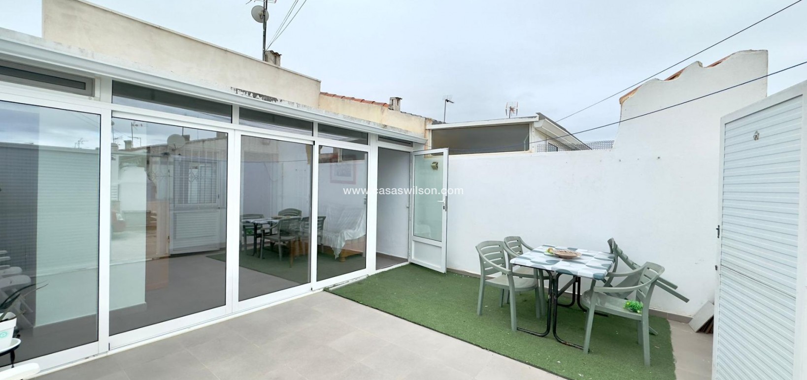 Sale - Bungalow - Torrevieja - El Limonar