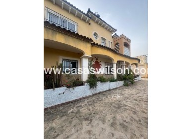 Sale - Villa - Orihuela - La Campaneta