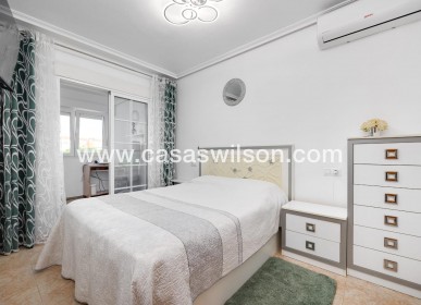 Sale - Townhouse - Torrevieja - Parque Las Naciones