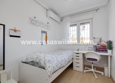 Sale - Townhouse - Torrevieja - Parque Las Naciones