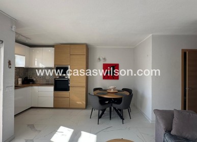Sale - Bungalow - Torrevieja - Los Balcones
