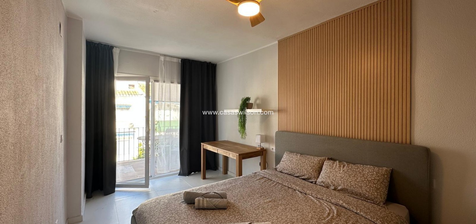 Sale - Bungalow - Torrevieja - Los Balcones