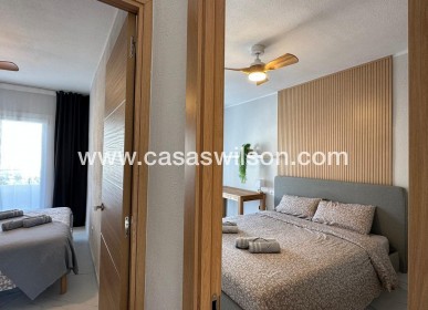 Sale - Bungalow - Torrevieja - Los Balcones