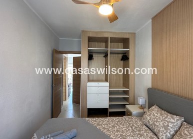 Sale - Bungalow - Torrevieja - Los Balcones