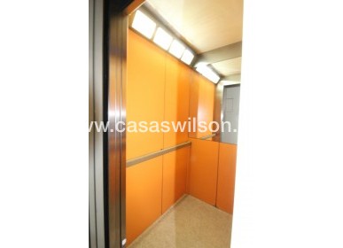 Sale - Apartment - Torrevieja - Centro