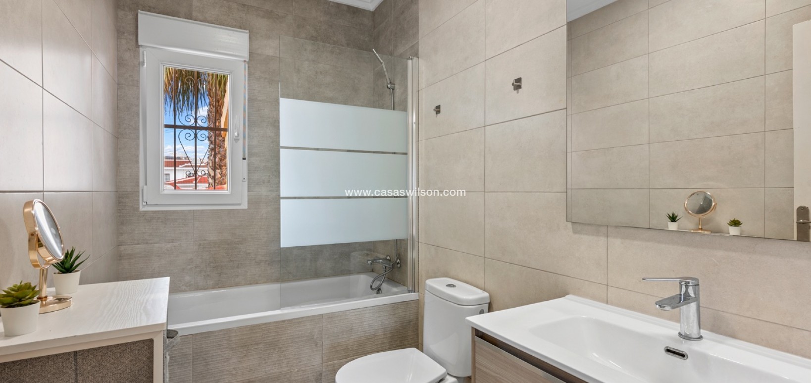 Venta - Chalet - Ciudad Quesada - Ciudad Quesada - Rojales