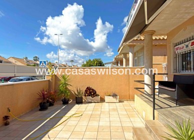 Sale - Bungalow - Orihuela Costa - La Zenia