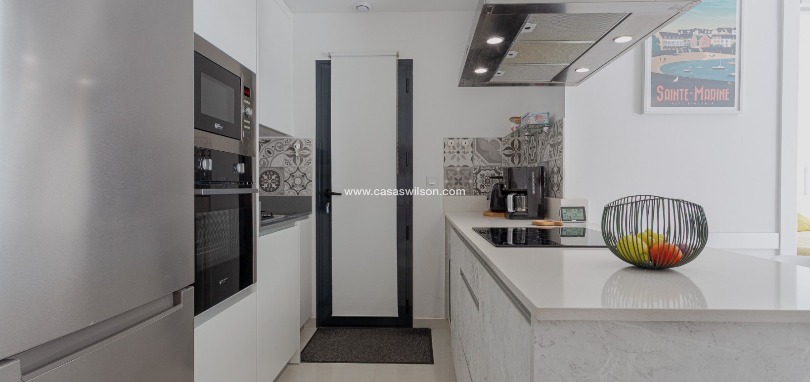 Sale - Apartment - Torrevieja - Costa Blanca