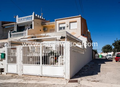 Sale - Townhouse - Torrevieja - Costa Blanca