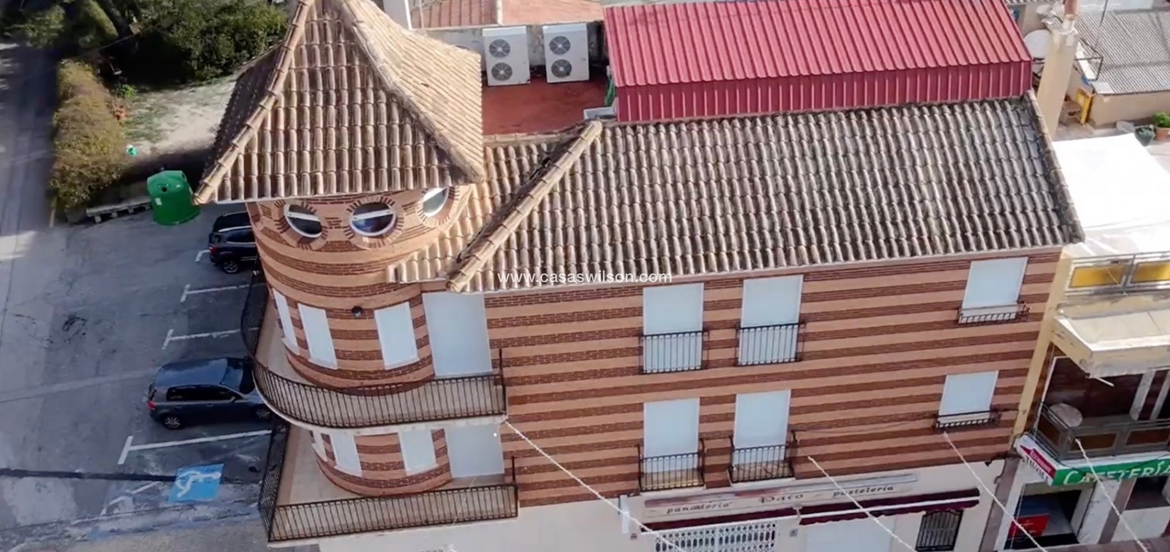 Sale - Townhouse - La Romana - Inland