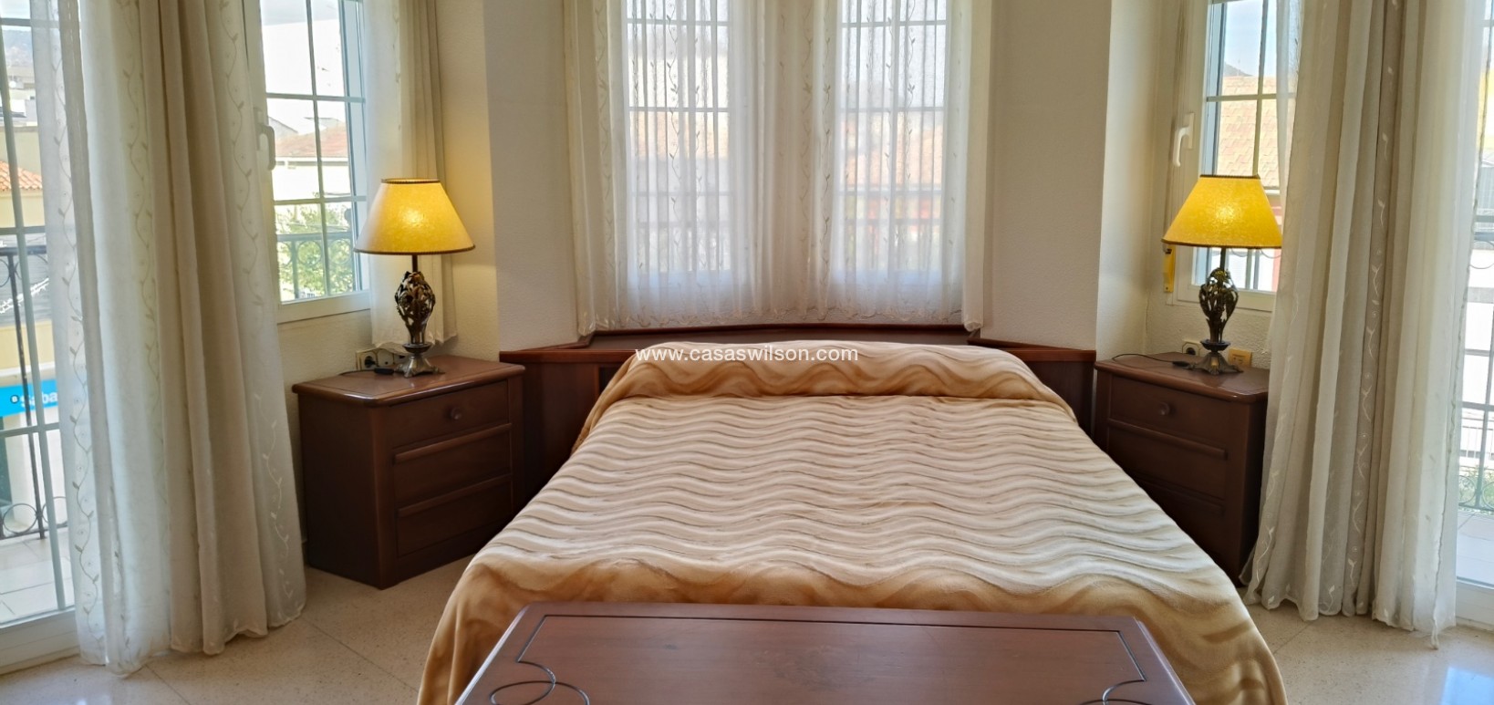 Sale - Townhouse - La Romana - Inland