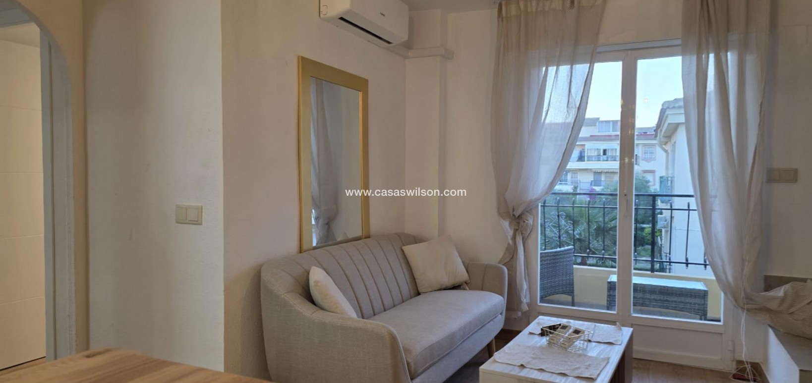 Sale - Apartment - Torrevieja - Cala Ferris