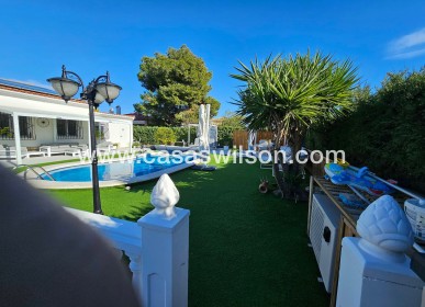 Sale - Villa - San Fulgencio