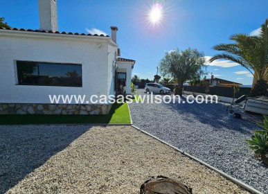 Sale - Villa - San Fulgencio