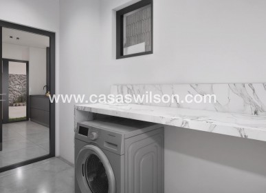 Nueva construcción  - Chalet - Los Montesinos - La Herrada