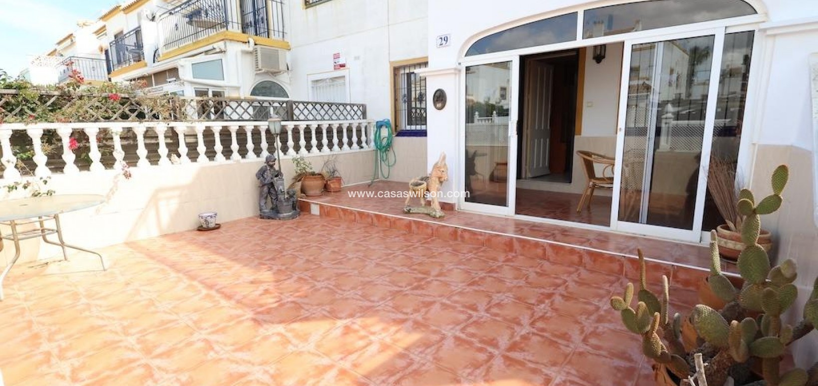 Sale - Bungalow - Torrevieja - Costa Blanca