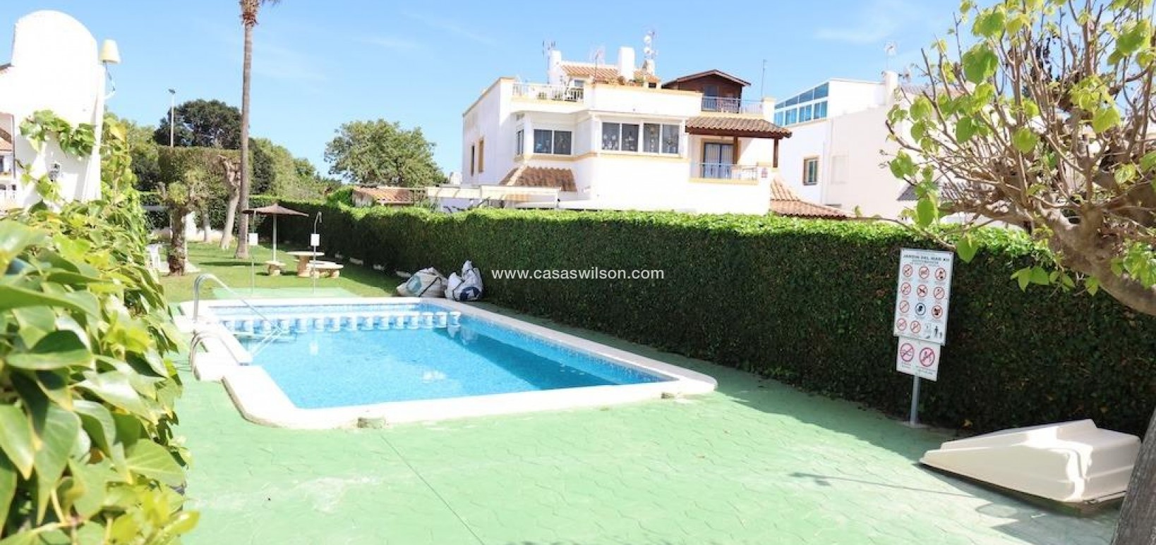 Sale - Bungalow - Torrevieja - Costa Blanca