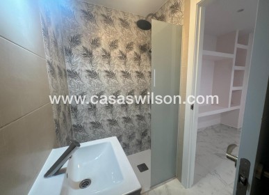 Sale - Apartment - Torrevieja - Costa Blanca