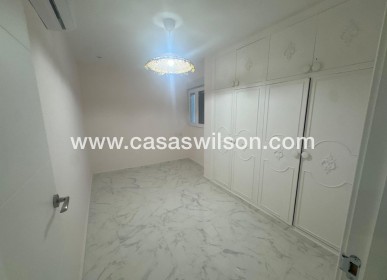 Sale - Apartment - Torrevieja - Costa Blanca
