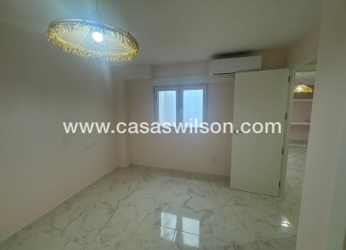 Sale - Apartment - Torrevieja - Costa Blanca