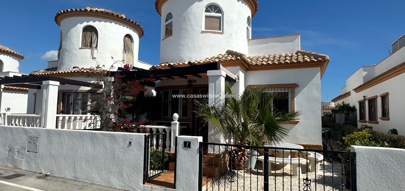 Sale - Villa - Guardamar del Segura - El Raso