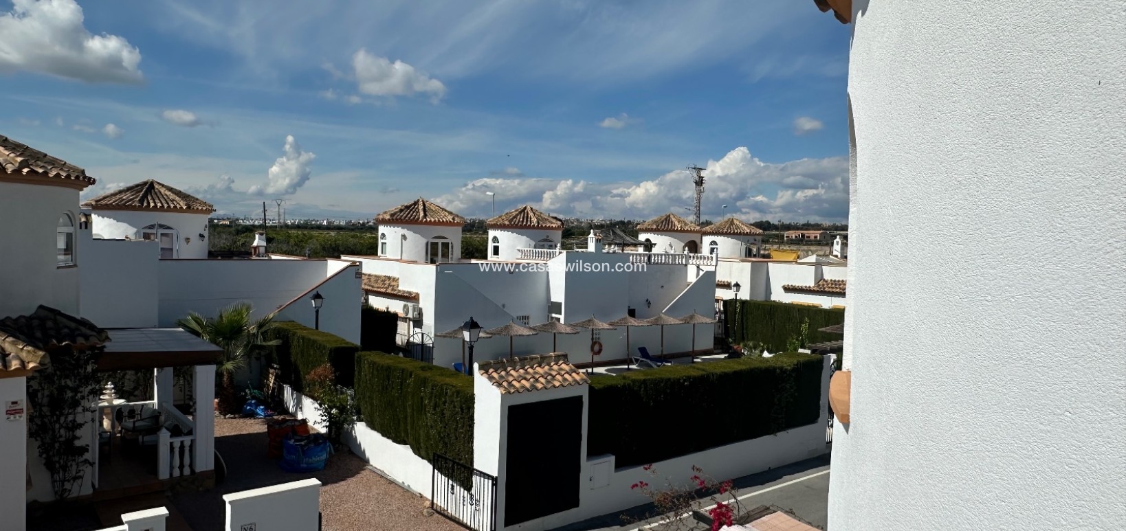 Sale - Villa - Guardamar del Segura - El Raso