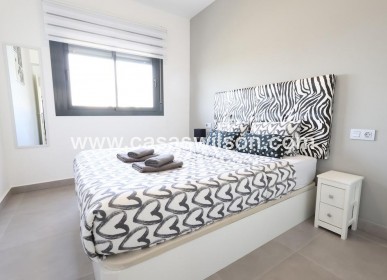 Sale - Bungalow - Pilar de la Horadada - Costa Blanca