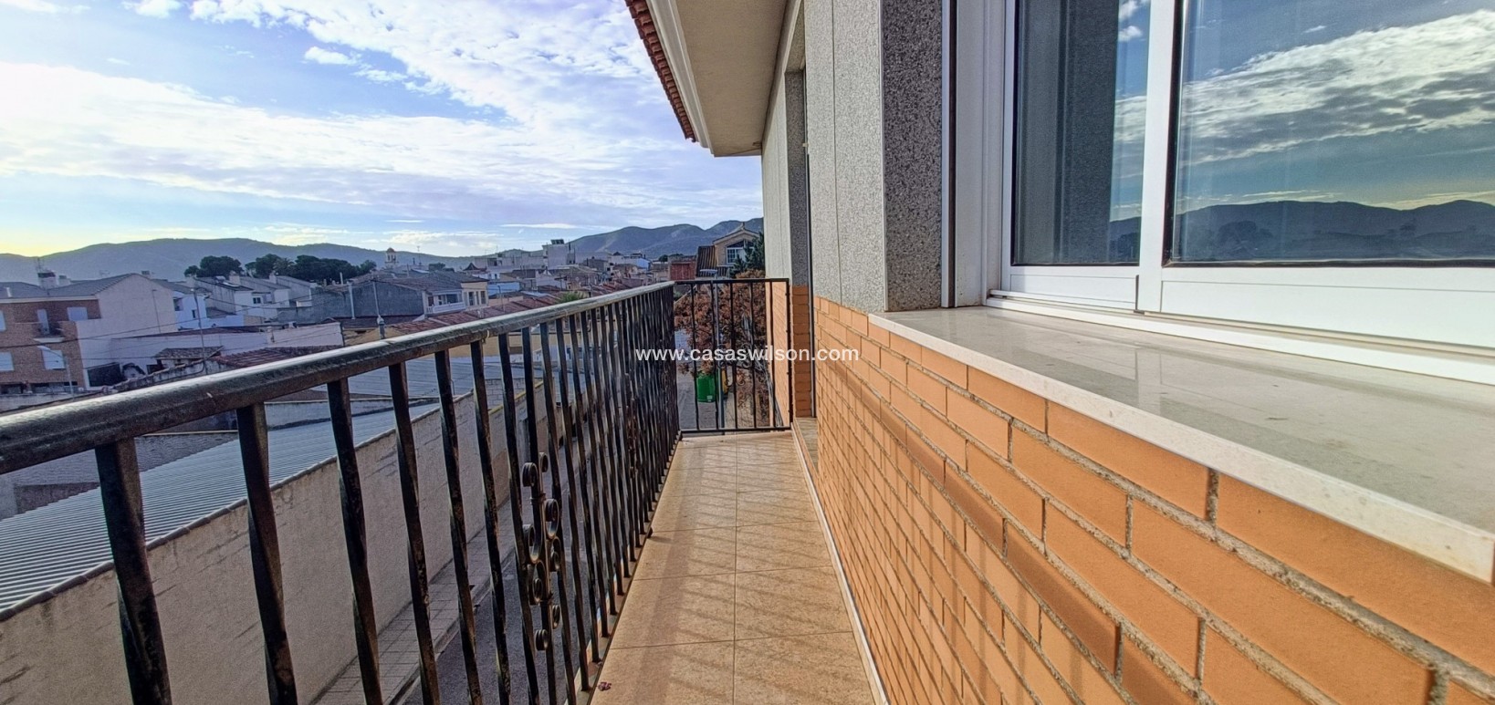 Sale - Townhouse - La Romana - Inland