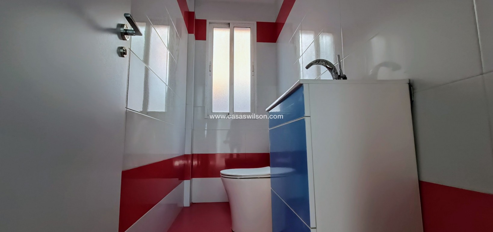 Sale - Townhouse - La Romana - Inland