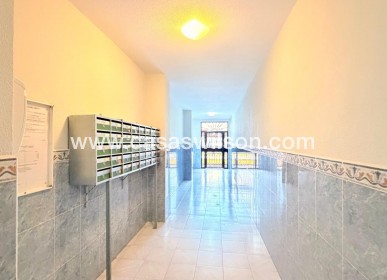 Venta - Apartamento - Torrevieja - Centro