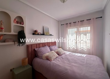 Sale - Villa - Guardamar del Segura - El Raso