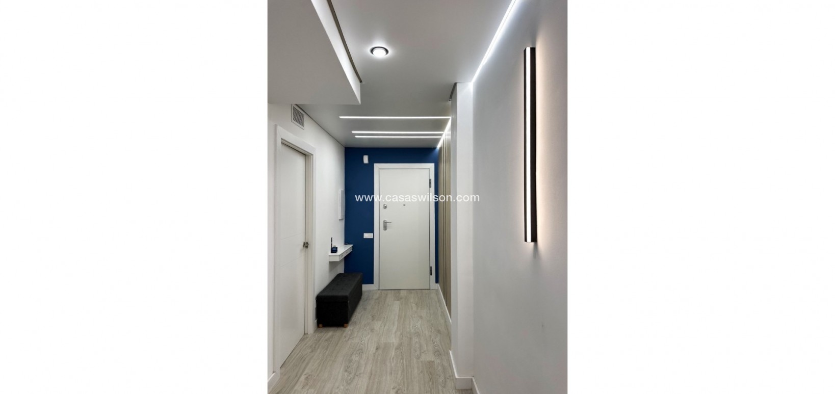 Sale - Apartment - Torrevieja - Costa Blanca