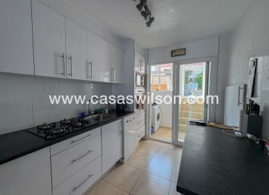 Sale - Townhouse - Torrevieja - Costa Blanca