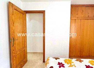 Venta - Apartamento - Torrevieja - Centro